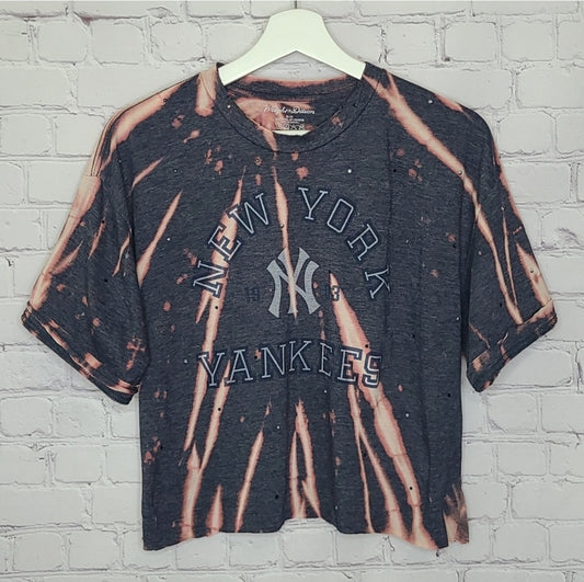 New York Yankees Crop Tee