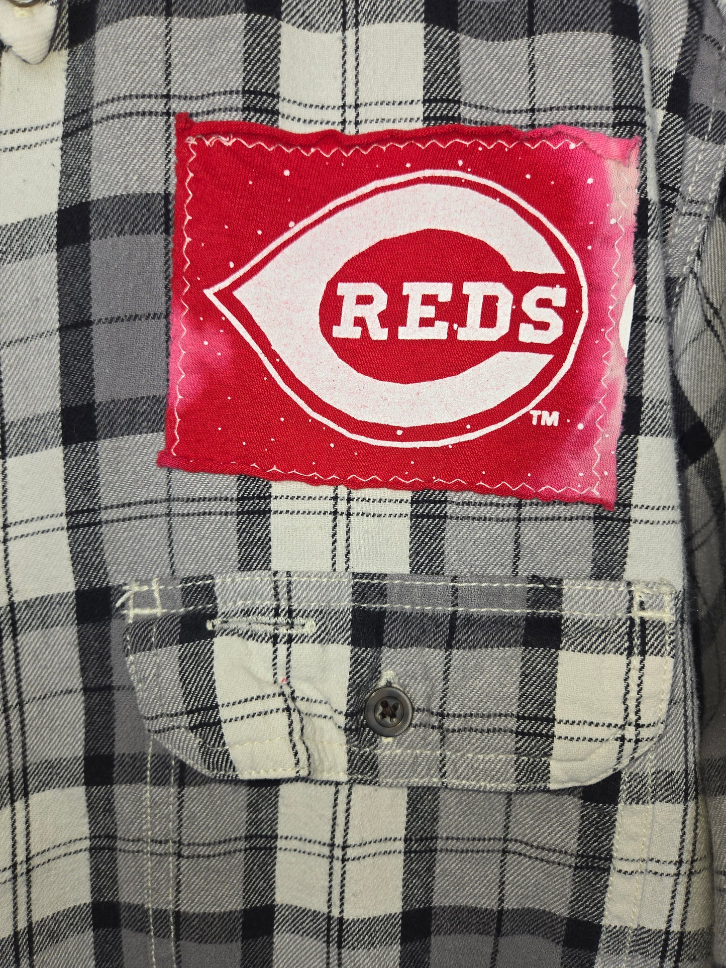 Cincinnati Reds Crop Flannel