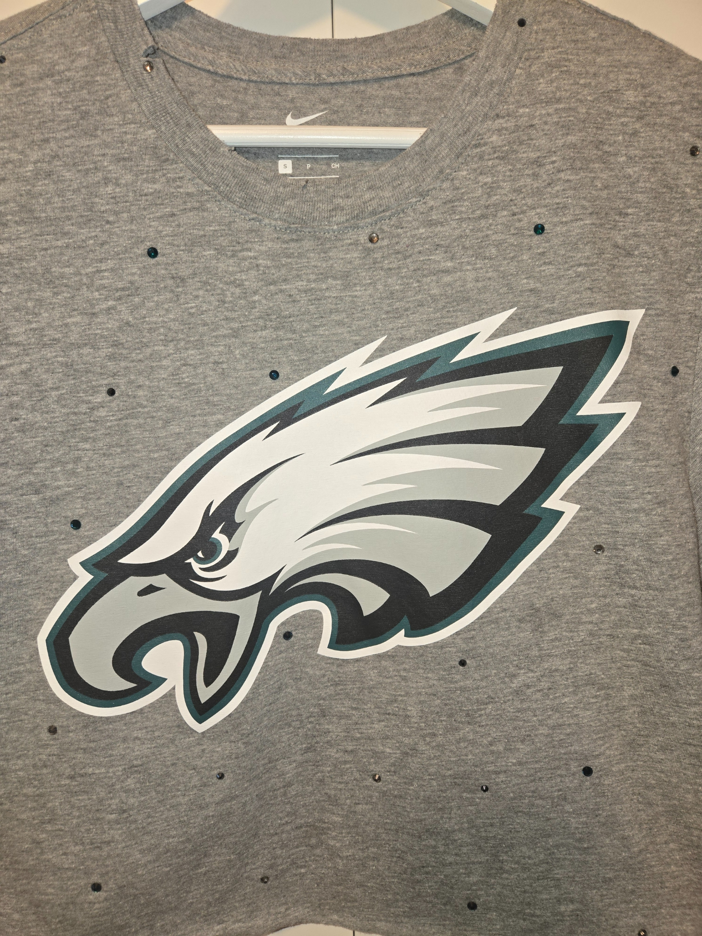 Philadelphia Eagles Crop Tee