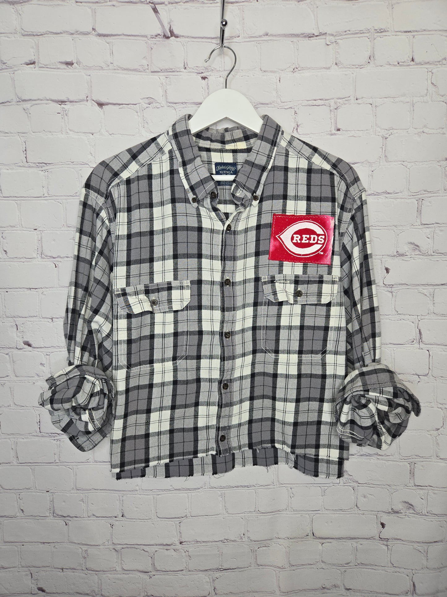 Cincinnati Reds Crop Flannel