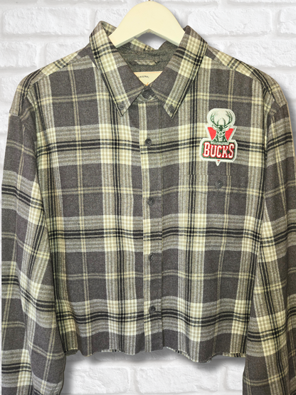 Milwaukee Bucks Crop Flannel