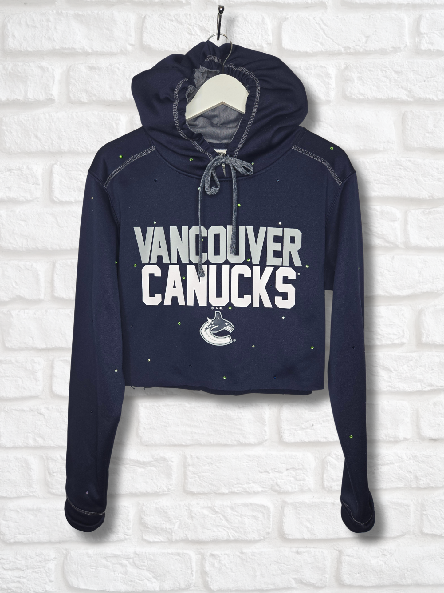 Vancouver Canucks Crop Hoodie