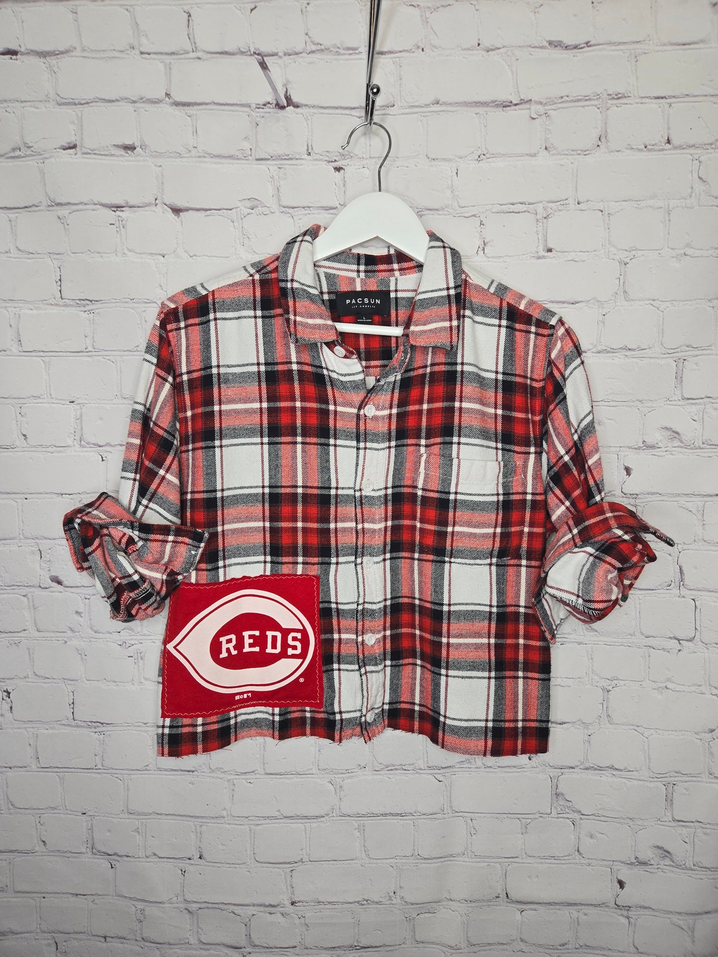 Cincinnati Reds Crop Flannel