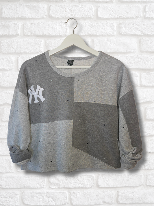New York Yankees Crop Sweatshirt
