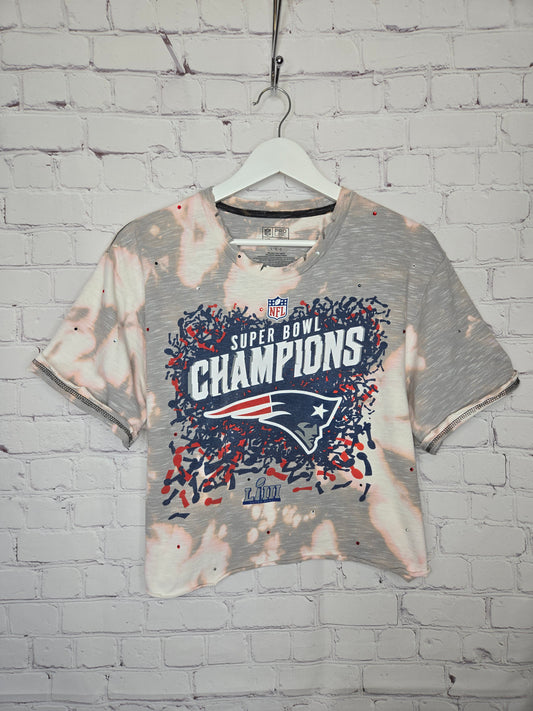 New England Patriots Crop Tee