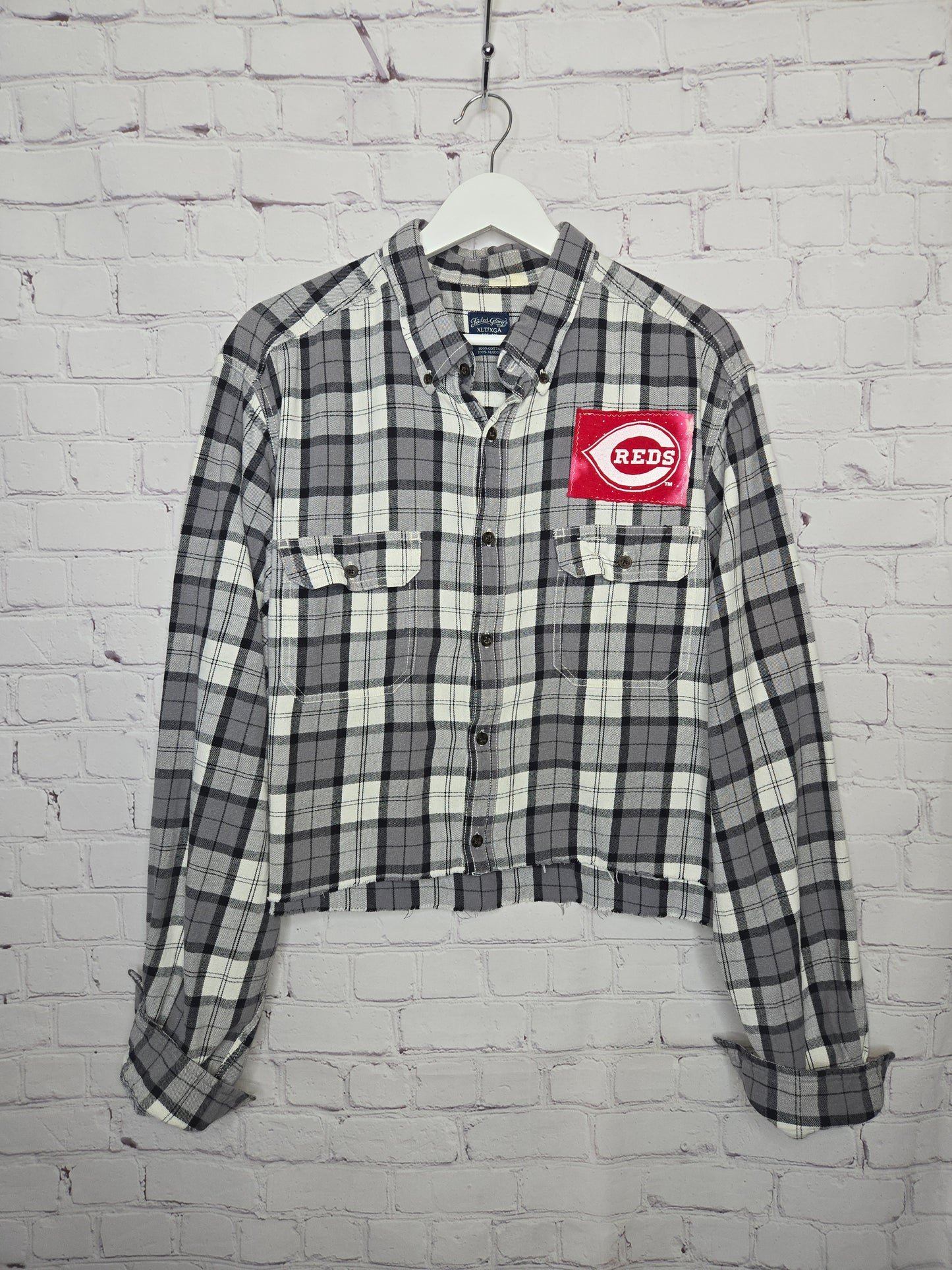 Cincinnati Reds Crop Flannel