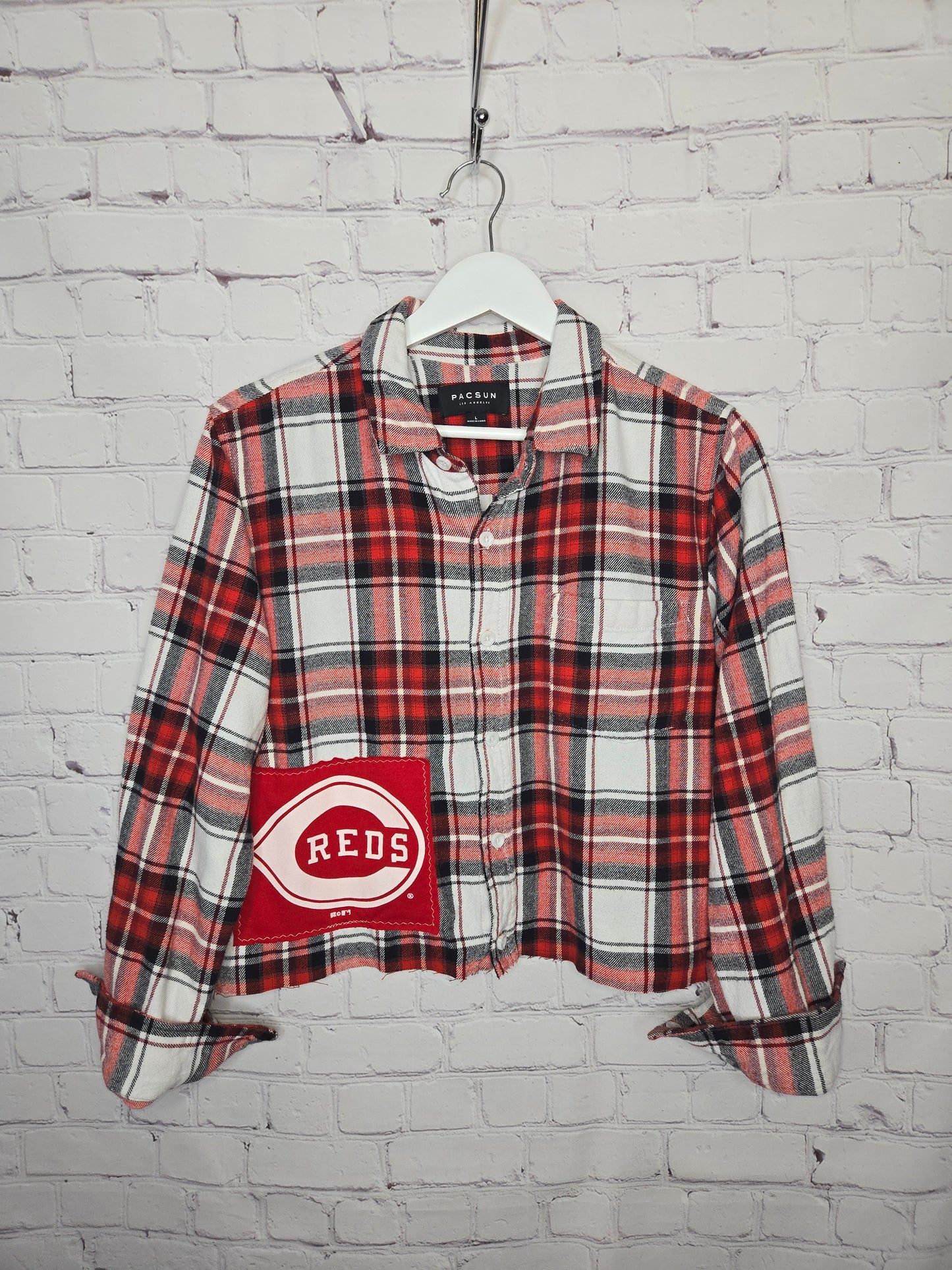 Cincinnati Reds Crop Flannel