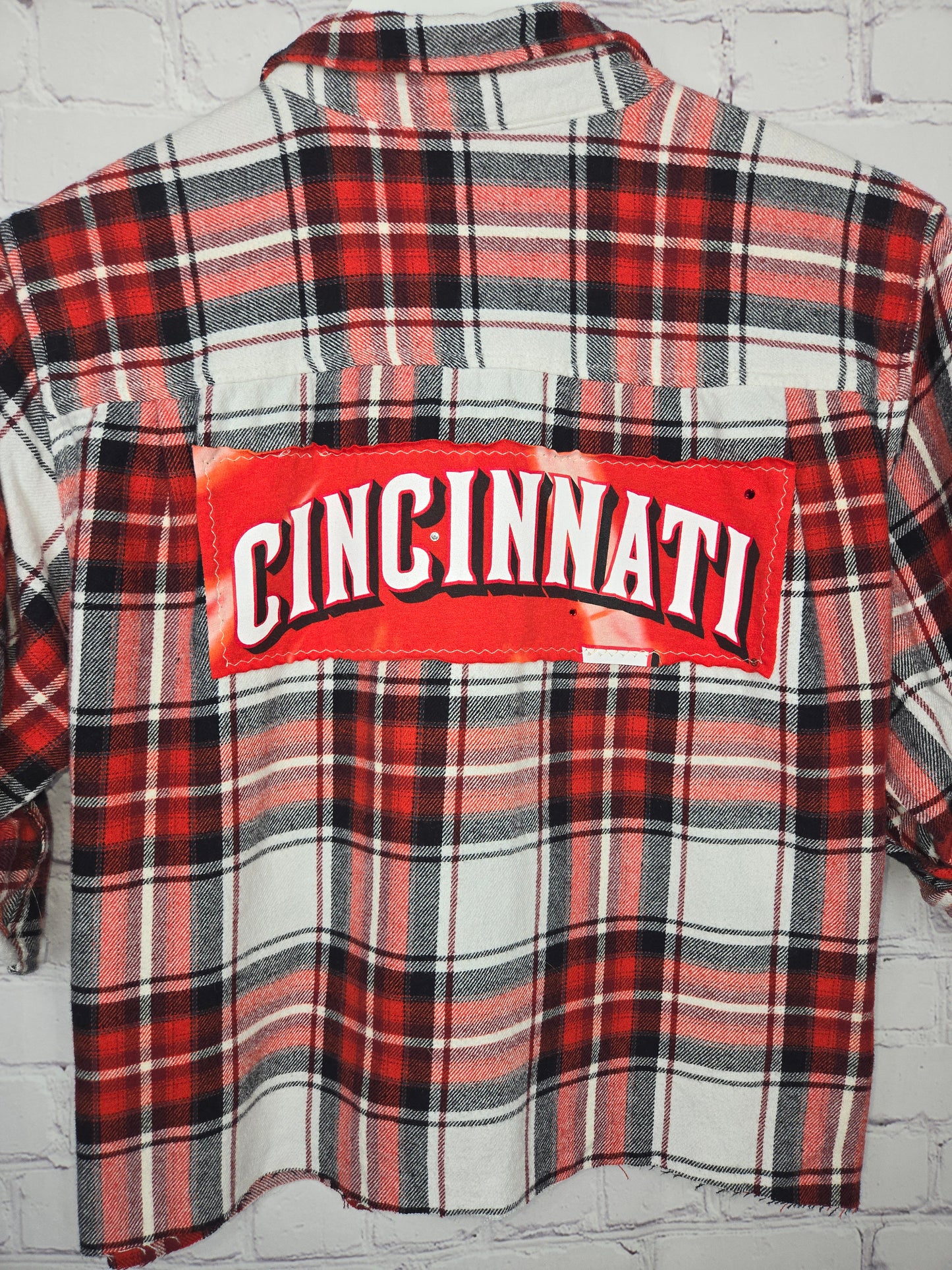 Cincinnati Reds Crop Flannel