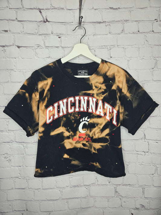 Cincinnati Bearcats Crop Tee